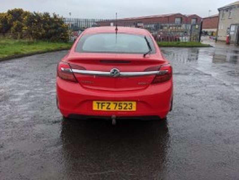 VAUXHALL INSIGNIA