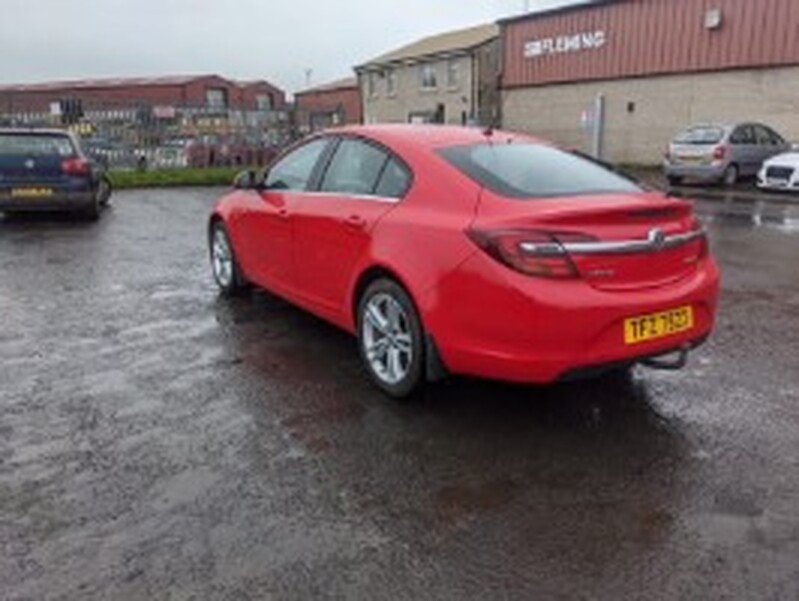 VAUXHALL INSIGNIA