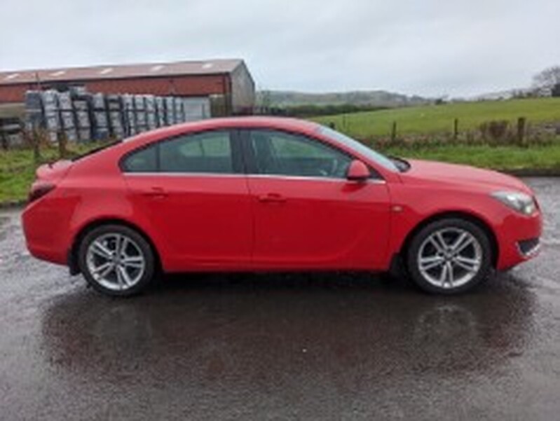 VAUXHALL INSIGNIA